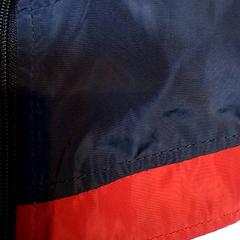 Giacca per bambini, come riportato da Beekse Bergen Resorts en Hotel utilizzando iLost