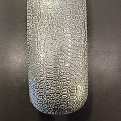 Szemüvegtok zilverkleur, amint azt Qbuzz GD Groningen HS az iLost segítségével jelentette.