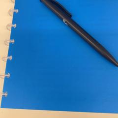 Caderno & Caneta, como reportado por HvA Amstelcampus utilizando o iLost