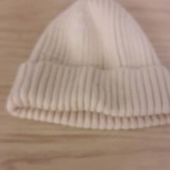 Beanie, jak nahlášeno IKEA Breda pomocí iLost