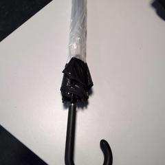 Regenschirm, gemeldet von Twisto über iLost