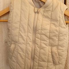 Tělesný ohřívač Beige, jak nahlášeno DierenPark Amersfoort pomocí iLost