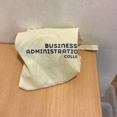 Taška, ako bolo nahlásené Qbuzz U-OV pomocou iLost