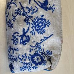 化粧ポーチ Veldhuis がiLostで Connexxion Haarlem IJmond によって報告されました