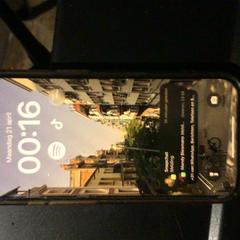 Telefono, come riportato da Paaspop 2025 utilizzando iLost