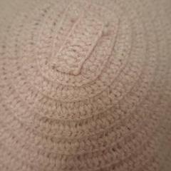 Chapéu, como reportado por IKEA Rouen Tourville-La-Rivière utilizando o iLost