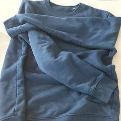 Odzież - trui, zgłoszono przez Centraal magazijn przy użyciu iLost