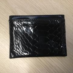 Porta-cartões Sas, como reportado por Gemeente Arnhem utilizando o iLost