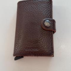 Wallet Baldacchino, as reported by Centraal magazijn using iLost