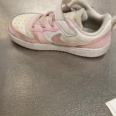 Sabata Maatje 27, segons ha informat IKEA Haarlem mitjançant iLost