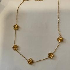 Halskette Femme, gemeldet von MEININGER Hotel Marseille Centre la Joliette über iLost