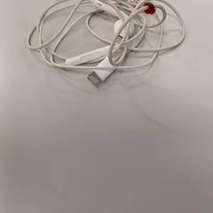 Sluchátko Wit, jak nahlášeno Heidelberglaan 15 pomocí iLost