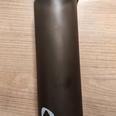 Láhev, jak nahlášeno Pathé Zwolle pomocí iLost