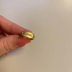 Prsteň Luck, ako bolo nahlásené Pathé Schiedam pomocou iLost