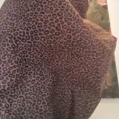 Bag & Handlepose panterprint, som rapportert av Het Noordbrabants Museum ved bruk av iLost