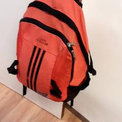 Mochila, segundo informou Qbuzz ZHN usando iLost
