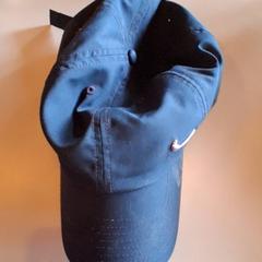 Cap, as reported by Familiepark Drievliet using iLost