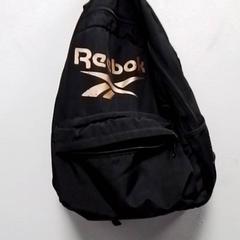 Ryggsäck, rapporterat av Hermes Eindhoven med iLost