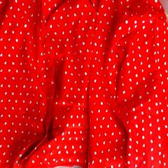 Kleding - rood hemd, amint azt Centraal magazijn az iLost segítségével jelentette.