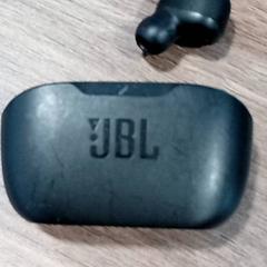 Custodia per cuffie botier, come riportato da CARS HANGARD utilizzando iLost