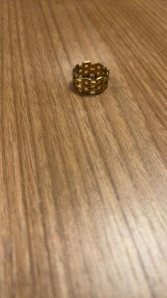 Ring Goudkleurig