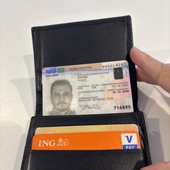 Uma carteirada com todos documentos, som rapportert til iLost