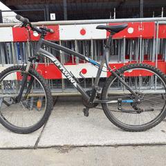 Bici da uomo B-Twin Rockrider zwart, come riportato da Fietsdepot utilizzando iLost