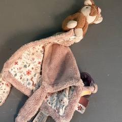 Trayon & Peluche Speen met knuffeltje, a été signalé par Diergaarde Blijdorp utilisant iLost