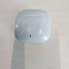 Airpods case Grijs/ wit, as reported by Arriva Limburg Zuid using iLost