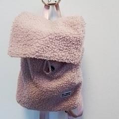 가방, iLost를 사용하여 Hermes Eindhoven에 보고됨