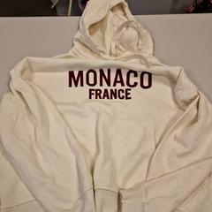 Sweter, zgłoszono przez Vrije Universiteit Amsterdam przy użyciu iLost