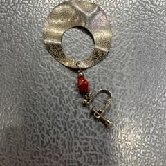 イアリング, ha sido reportado por IKEA Tokyo-Bay con iLost