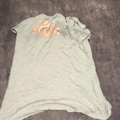 Kleding, zoals gemeld door Van der Valk Hotel Haarlem met iLost