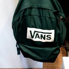 Ruksak, ako bolo nahlásené Qbuzz ZHN pomocou iLost