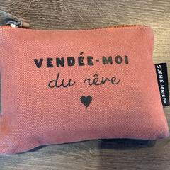 İLost kullanarak Gemeente Amsterdam - Bureau Gevonden Voorwerpen tarafından bildirildiği gibi Cüzdan Bienvenot, Frankrijk