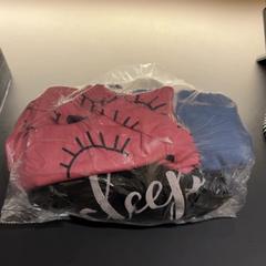 Pijamas, como reportado por Van der Valk Hotel Houten utilizando o iLost