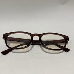 Gafas, ha sido reportado por IKEA横浜 con iLost