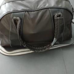 バッグ - reistas がiLostで Regio Antwerpen - Brussel によって報告されました