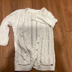 Chaleco beige - 010326 LAUFEY, ha sido reportado por Ziggo Dome con iLost