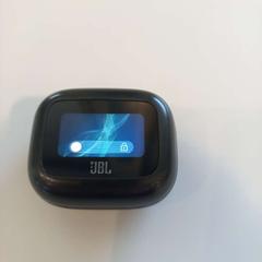 Airpods case Zwart, zoals gemeld door Arriva Limburg Zuid met iLost