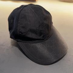 Gorra, ha sido reportado por Van der Valk Hotel Houten con iLost