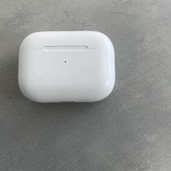 Airpods case, zoals gemeld door RRReis Arriva Achterhoek-Rivierenland met iLost