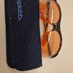 Sunglasses, as reported by HvA Amstelcampus using iLost