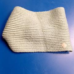 Kabelka na krk, jak nahlášeno IKEA Saint-Etienne pomocí iLost