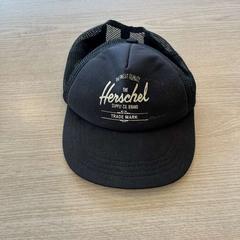 캡 Herschel, iLost를 사용하여 Van Heugten Tours에 보고됨