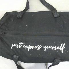 Tornatáska, amint azt Relais Azalys az iLost segítségével jelentette.