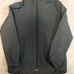 Kleding  - Jas, segundo informou Centraal magazijn usando iLost