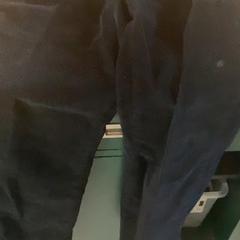 Calças, como reportado por MEININGER Hotel Köln West utilizando o iLost