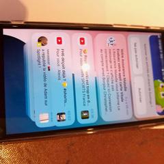 Telemóvel IPHONE noir, como reportado por TCL utilizando o iLost