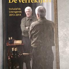 Könyv De verrekijker, amint azt Arriva Friesland / Groningen az iLost segítségével jelentette.